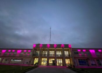 LA COSTA: Con una nueva charla y la tradicional Correcaminata finaliza en La Costa el mes de sensibilización sobre el cáncer de mama