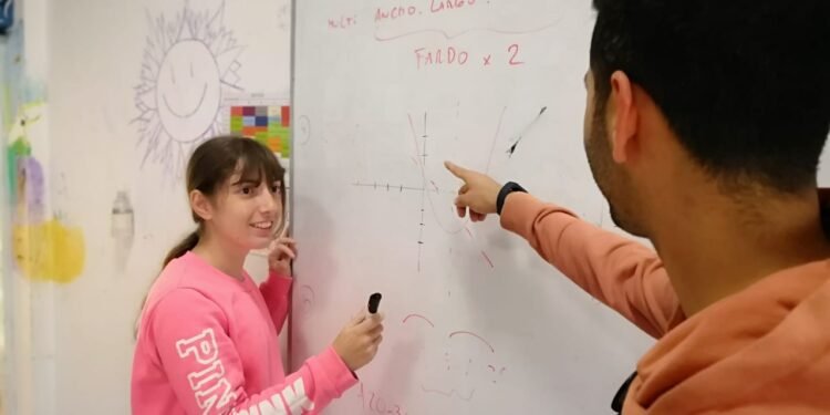 LA COSTA: Alumna de la Escuela Municipal de Bellas Artes clasificó al Nacional de la Olimpiada Matemática