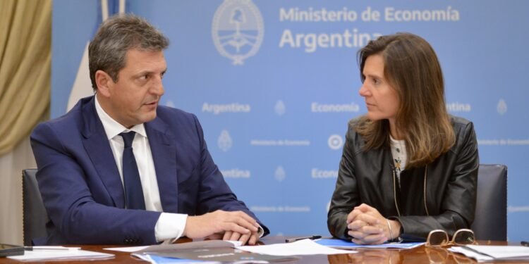 REFUERZO ALIMENTARIO PARA ADULTOS SIN INGRESOS: EL LUNES INICIA LA INSCRIPCIÓN PRESENCIAL