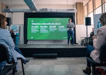 KICILLOF Y MORETTI ENCABEZARON EL PRIMER ENCUENTRO “PRESENTE Y DESAFÍOS DEL IPS”