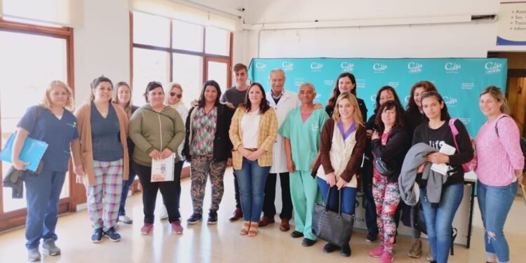 LA COSTA: Enfermeras y enfermeros del Sistema Municipal de Salud firmaron nuevos contratos y se amplía el servicio de guardia