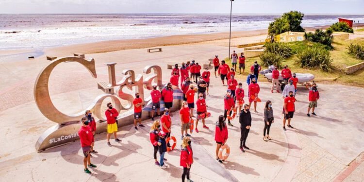 LA COSTA: Comienza la segunda etapa del Operativo de Seguridad en la Playa con más puestos de Guardavidas
