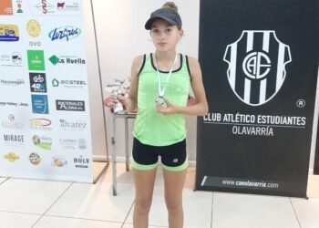 DEPORTES: Jóvenes tenistas del Partido de La Costa se destacaron en el Abierto de Olavarría y fueron campeones en sus categorías