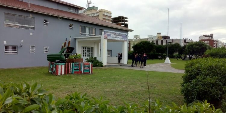 SANTA TERESITA: Abrió la preinscripción para el ciclo lectivo 2023 del Instituto Superior de Formación Docente Nº 186