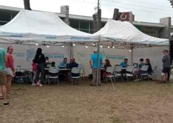 LA COSTA: Los móviles del Renaper y Reproper acercan sus servicios a los vecinos, vecinas y visitantes