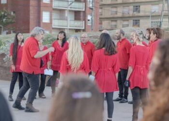 El Coro Municipal de La Costa presenta el espectáculo «Cantata» con todo su repertorio