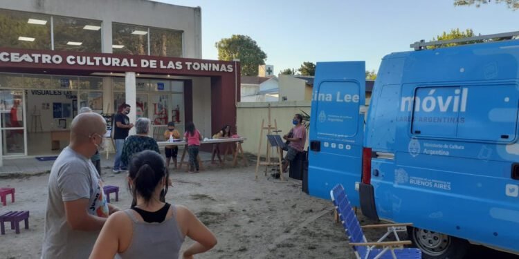 En el marco del programa «Buenos Aires Lectora», este sábado será el cierre del “Bibliomóvil” en La Costa
