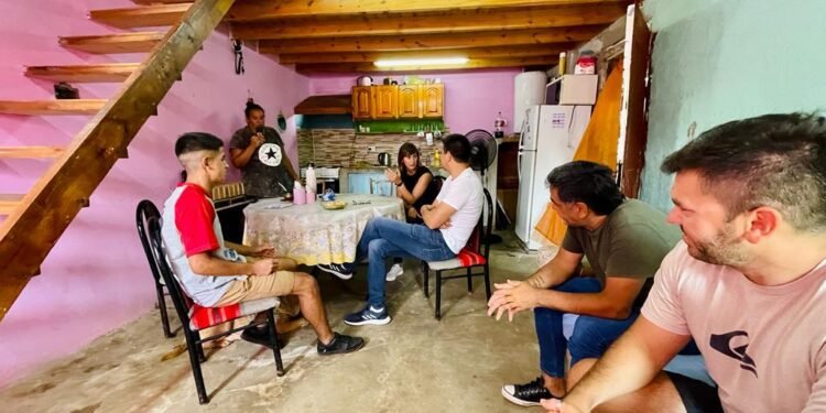 Cardozo visitó a un deportista costero que integra la Selección Argentina de Fútbol Adaptado