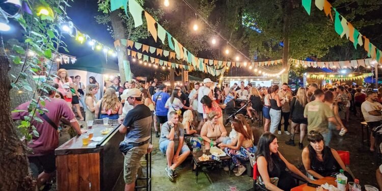 Rumbo a los 45 años del Partido de La Costa: la Fiesta de la Cerveza se vivió con tres noches a pleno en Santa Teresita