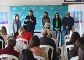 Cardozo sumó más trabajadoras y trabajadores a la planta permanente de la Municipalidad de La Costa