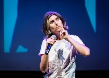 Este sábado hay un show de stand up en La Costa