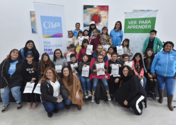 Programa Ver Para Aprender: estudiantes costeros recibieron sus anteojos