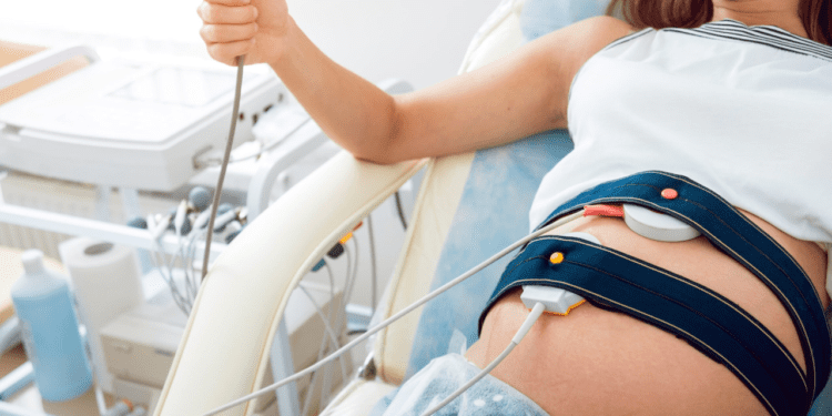 Se realizó la entrega de detectores fetales a obstetras de Atención Primaria de la Salud de La Costa