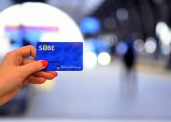 55 POR CIENTO DE DESCUENTO EN TRANSPORTE PARA BENEFICIARIOS DE ANSES