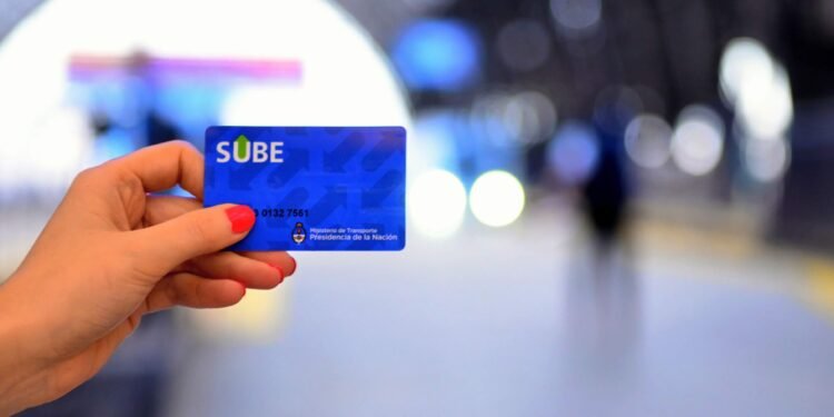 55 POR CIENTO DE DESCUENTO EN TRANSPORTE PARA BENEFICIARIOS DE ANSES