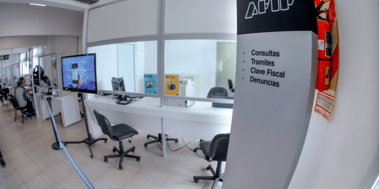 La oficina de AFIP atiende de lunes a viernes a los vecinos y vecinas en el Palacio Municipal de Mar del Tuyú