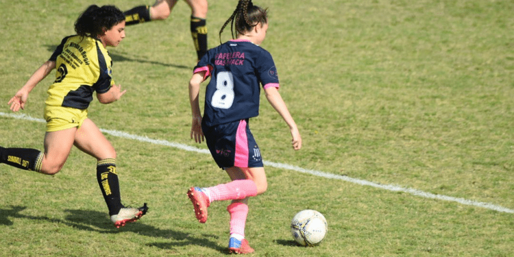Con El Gran Porvenir con puntaje ideal y en soledad en la punta se desarrolló la 8ª fecha del torneo de la Liga de Fútbol