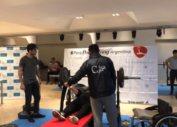 Gran actuación del costero Brian Nahuel Ayala en un torneo provincial de levantamiento de pesas paralímpico