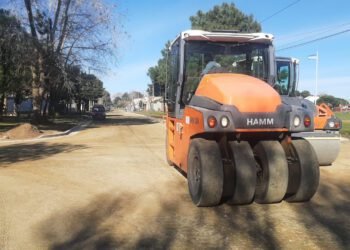 Trabajos de embellecimiento: nuevos carteles y arcos refaccionados en los accesos a las localidades