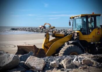Protección costera: avanza la histórica obra en Las Toninas