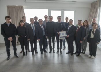 Cardozo recibió a una comitiva de una ciudad de China para intercambiar experiencias en materia de turismo