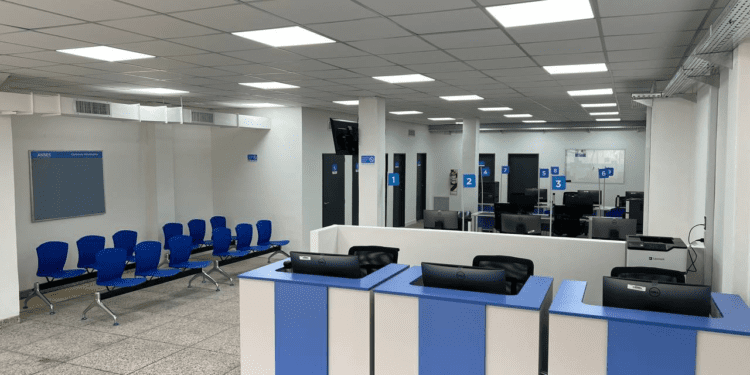 RAVERTA Y FERRARESI INAUGURARON UNA OFICINA DE ANSES EN DOCK SUD