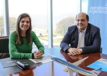 ANSES Y AEROLÍNEAS ARGENTINAS HARÁN UN 20 POR CIENTO DE DESCUENTO A JUBILADOS