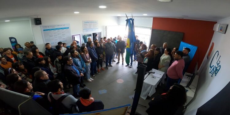 Se realizó con éxito la Expo del Centro de Formación Laboral Nº 401 con la oferta de capacitación en oficios en La Costa