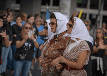 “Desobediencia de Vida”: vuelve el documental teatral sobre la lucha de las Madres de Plaza de Mayo
