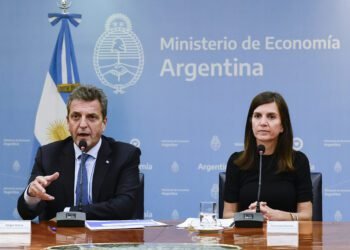 MASSA Y RAVERTA ANUNCIARON LA AMPLIACIÓN DE LOS CRÉDITOS ANSES PARA TRABAJADORES Y JUBILADOS
