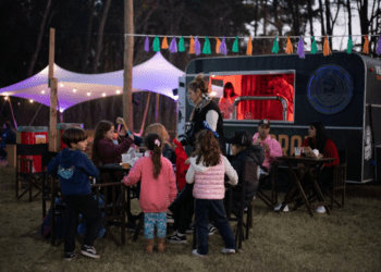 Fiesta de la Empanada Costera y mes aniversario de la fundación del barrio de Villa Clelia