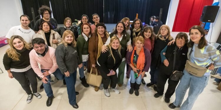 Enfermeras y enfermeros compartieron una jornada de trabajo y reflexión