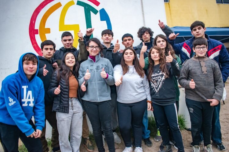 La Escuela Técnica N° 1 de Santa Teresita celebró su 54° aniversario con una jornada junto a la comunidad