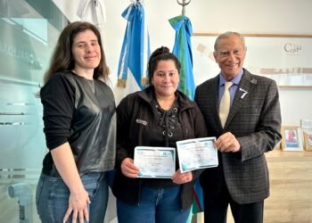 Una mujer de Santa Teresita será la primera maquinista vial de la Municipalidad de la Costa