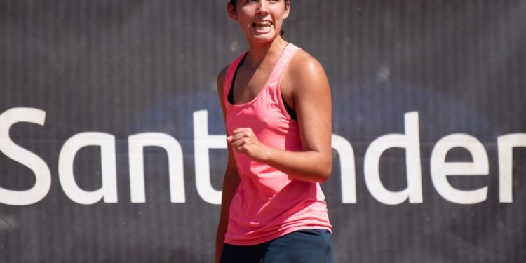 La tenista costera Lara Díaz Zaya continúa sumando importantes logros para su carrera en Estados Unidos