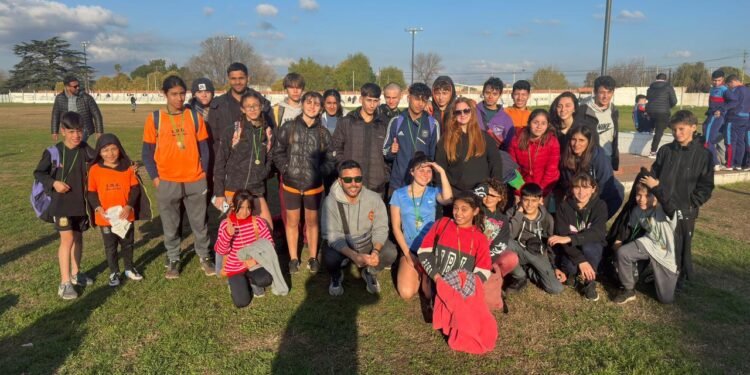 La Escuela Municipal de Atletismo se destacó en la 2º fecha del Circuito Regional