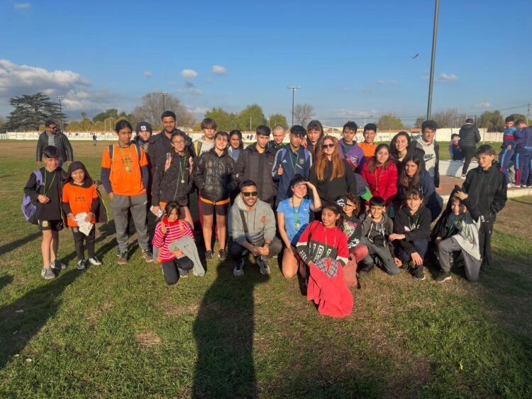 La Escuela Municipal de Atletismo se destacó en la 2º fecha del Circuito Regional