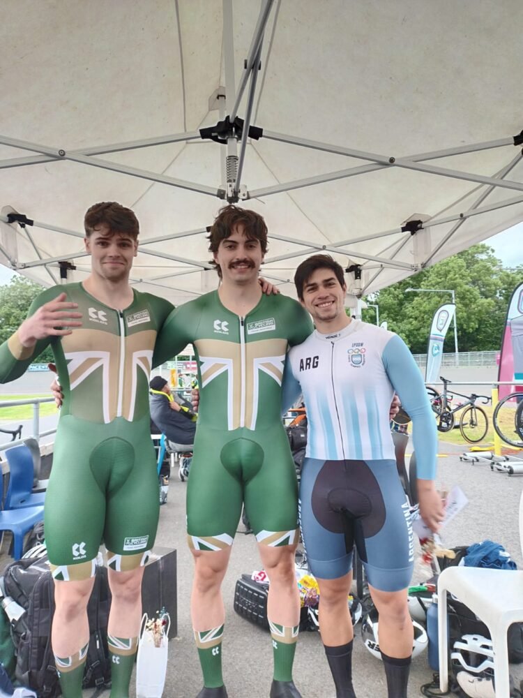 Gran actuación de Lucas Vilar en Inglaterra