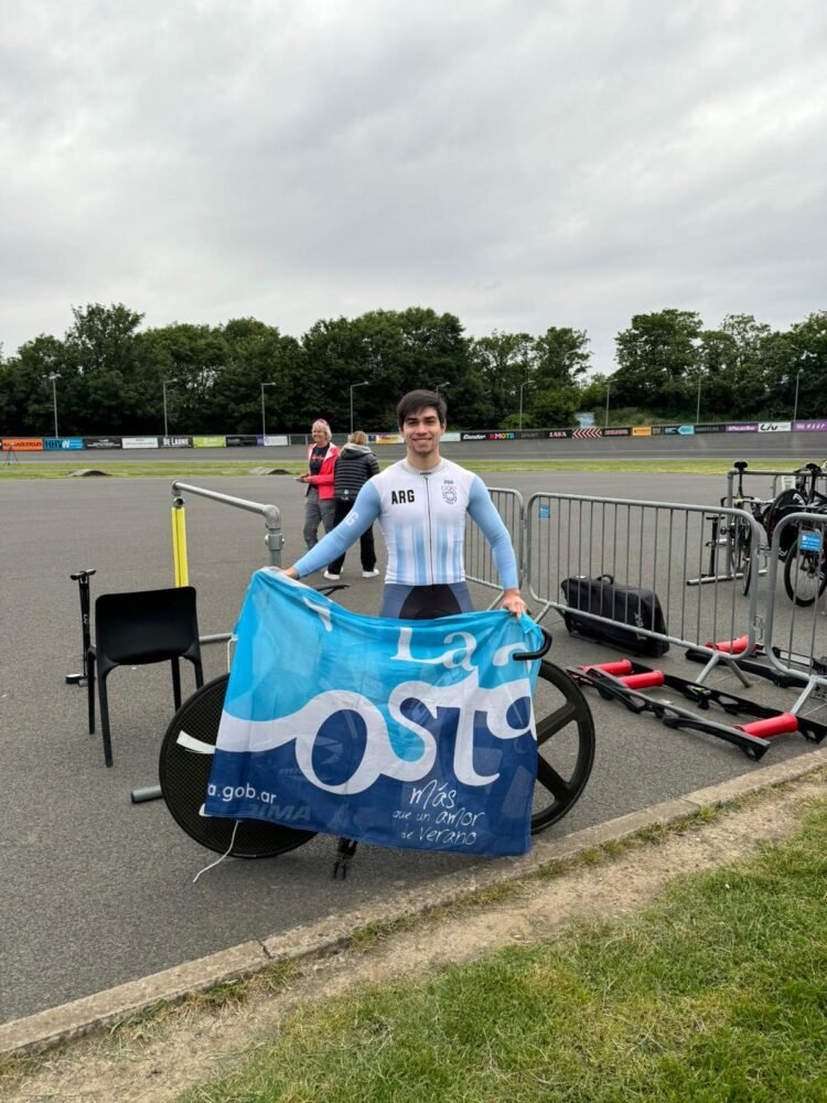 Gran actuación de Lucas Vilar en Inglaterra