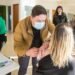La posta de vacunación antigripal de Ioma llegó a Mar del Tuyú