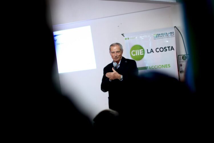 Se impuso el nombre «Juana Paula Manso» al CIIE del Partido de La Costa