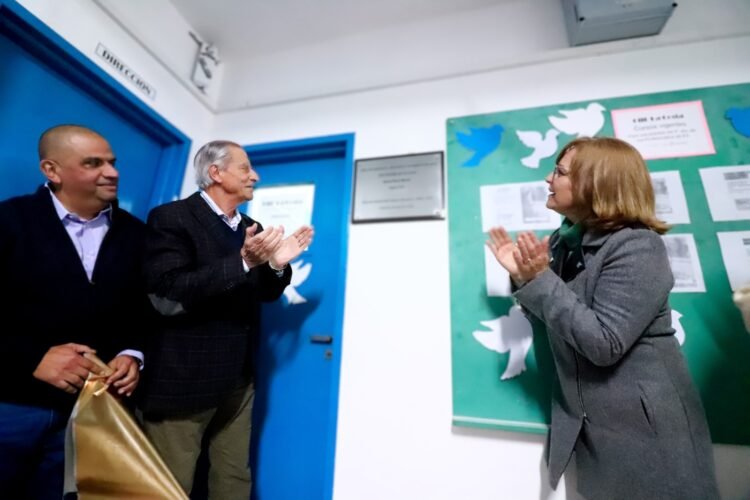 Se impuso el nombre «Juana Paula Manso» al CIIE del Partido de La Costa