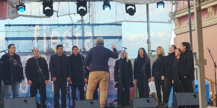 El Coro Municipal de la Costa realizará un Mini Concierto por sus 30 años de vida