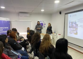 Comenzó la Formación en Operaria y Operario de la Industria Textil