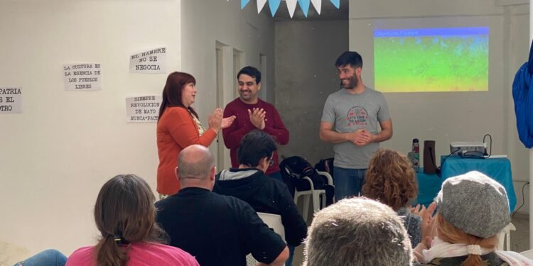 Se realizó una capacitación de Sanidad Apícola en Mar del Tuyú