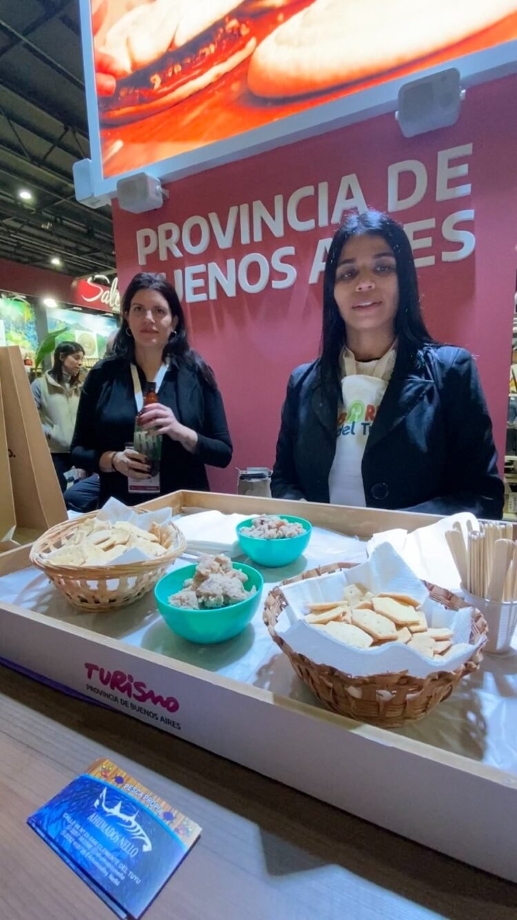 La Secretaría de Turismo de La Costa participó de la Feria Caminos y Sabores en La Rural