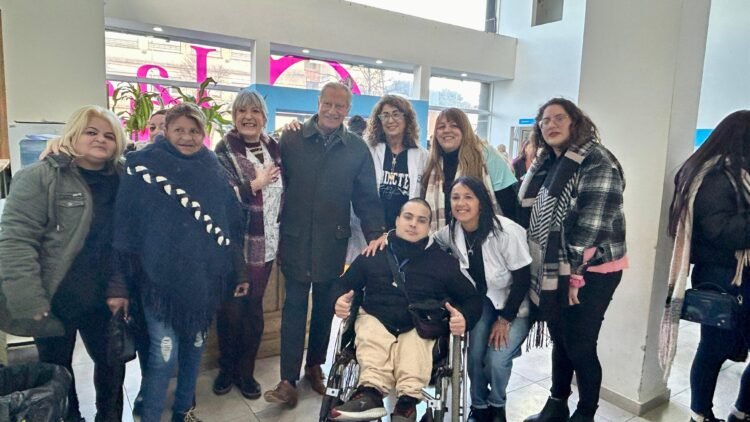El Hospital de San Clemente inauguró una cafetería a cargo del Servicio de Salud Mental