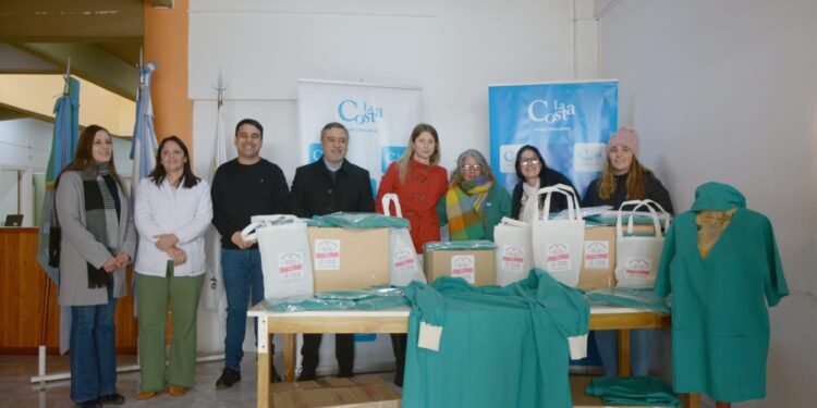 Crece la producción de la cooperativa textil “Hecho en La Costa”