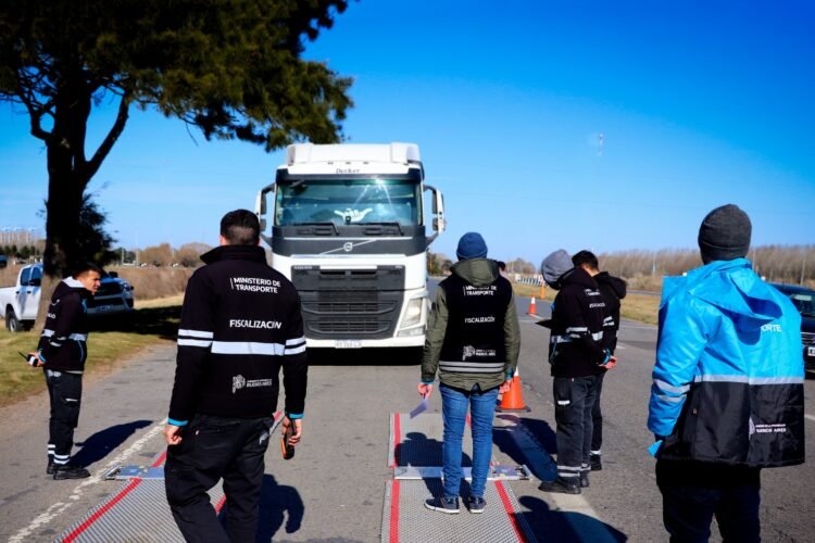 Agentes municipales se capacitaron para el control del transporte de carga