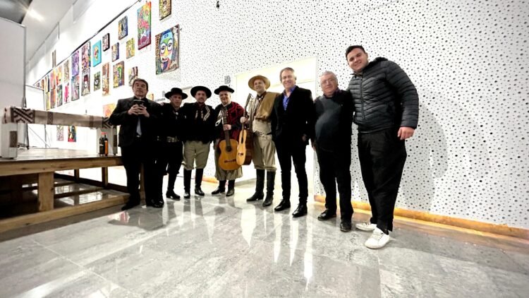 Payadores de la región compartieron su arte en Mar de Ajó